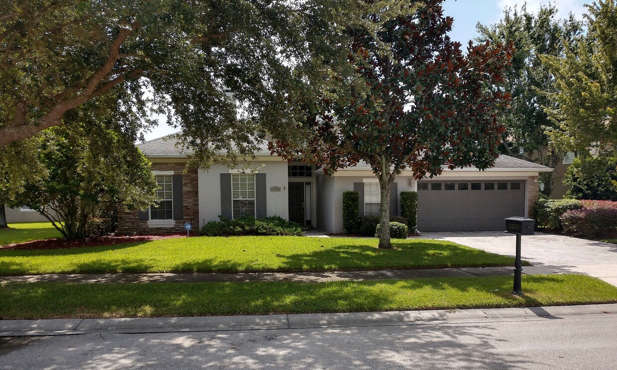 Primary Photo - Oviedo 4 Bed 2 Bath Pool Home in Live Oak ...