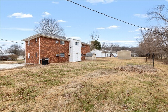 Foto del edificio - 3830 Vogt Rd