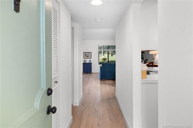 Foto del edificio - 5111 SE Miles Grant Rd