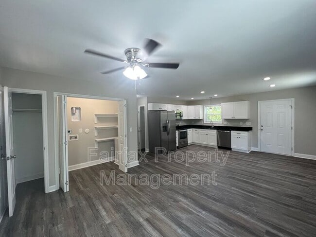 Foto del edificio - 2109 Hart St