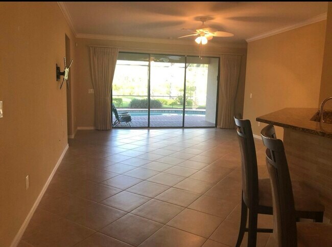 Foto del edificio - 20466 Black Tree Ln