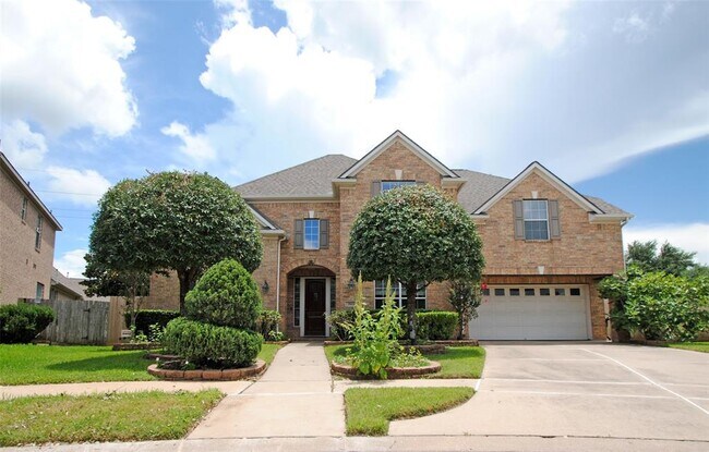 Foto del edificio - 7602 Westmoreland Dr