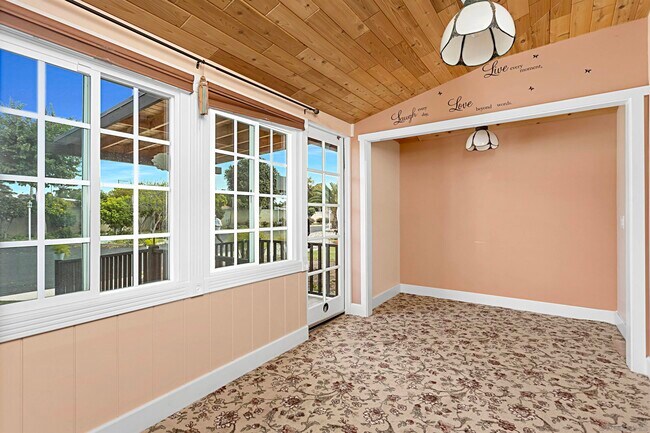 Foto del edificio - 1030 Whaley St