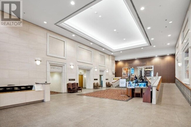 Photo du bâtiment - 837-2837 W Hastings St