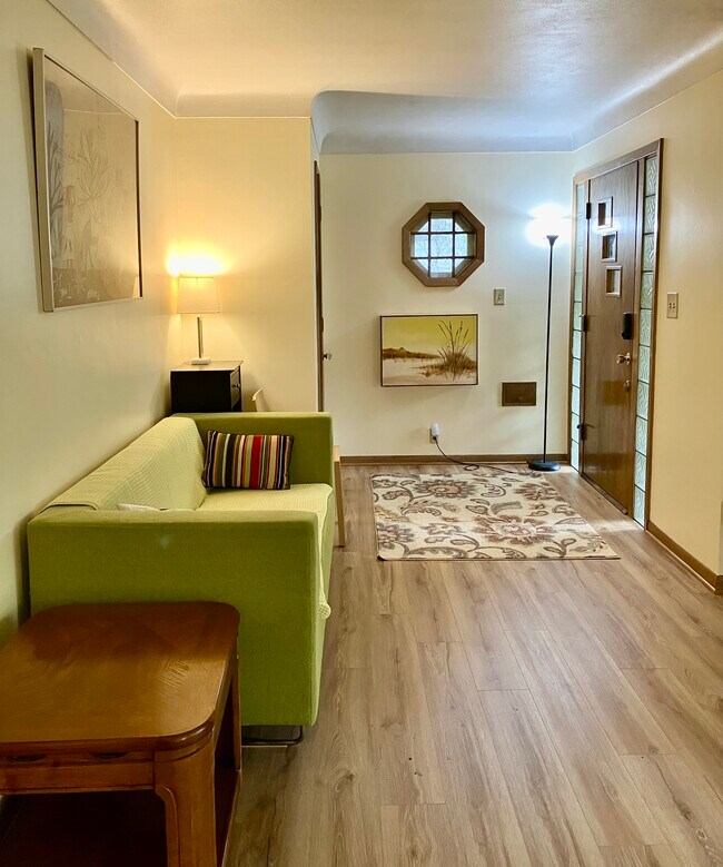 Foto del edificio - 2381 Buford Ave