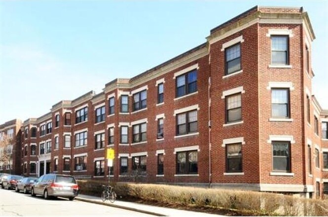 Building Photo - 79 Pleasant St
