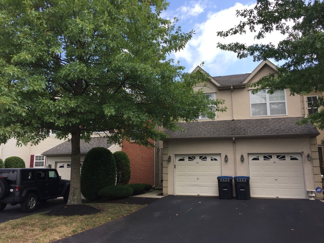 26 Raleigh Ct, Harleysville, PA 19438