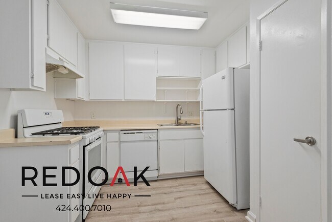 Foto del edificio - 2724 Abbot Kinney Blvd