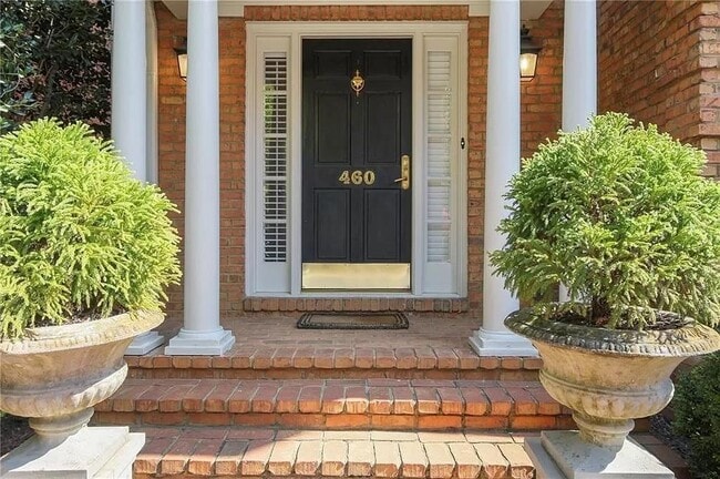 Building Photo - 460 Ivy Park Ln NE