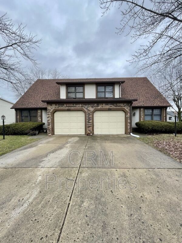 Foto principal - 992 Maple Grove Dr