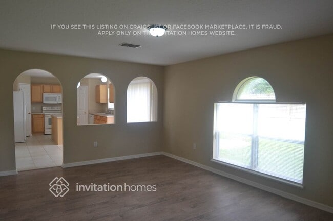 Building Photo - 1112 Imperial Eagle St