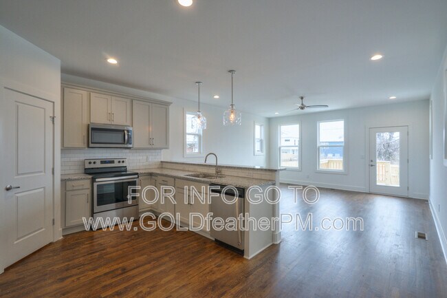Foto del edificio - 2224 24th Ave N