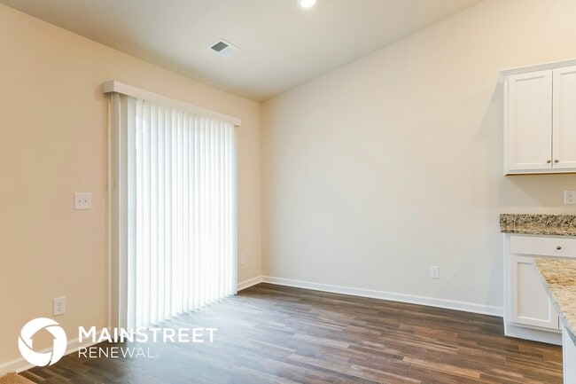 Building Photo - 508 Gusty Ln