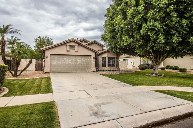 Photo - 1944 W Canyon Way House