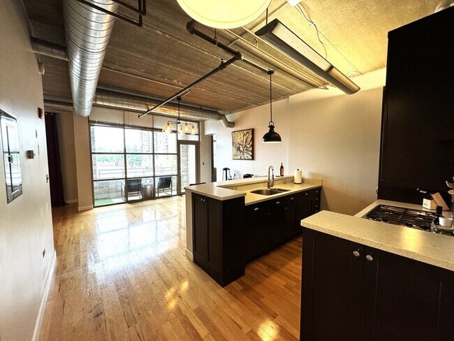 Foto del edificio - 10 S Dunton Ave