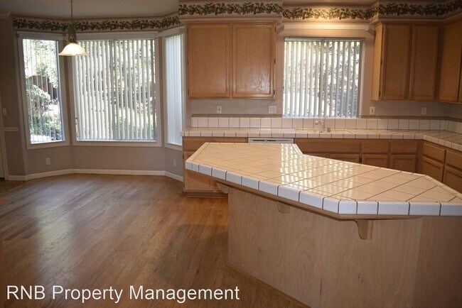 Building Photo - 5 br, 3 bath House - 5310 Humboldt Drive