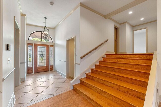 Building Photo - 751 Dommerich Dr