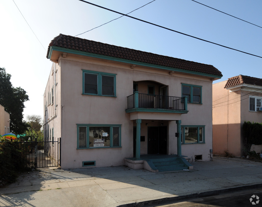 Foto principal - 550 S Grande Vista Ave