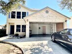 Foto principal - 8018 Chestnut Bluff Dr