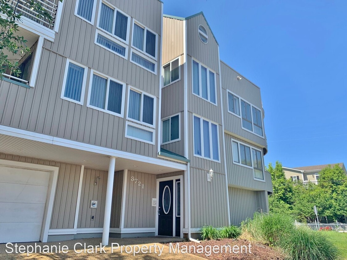 3721 Surry Rd, Virginia Beach, VA 23455 House Rental in Virginia