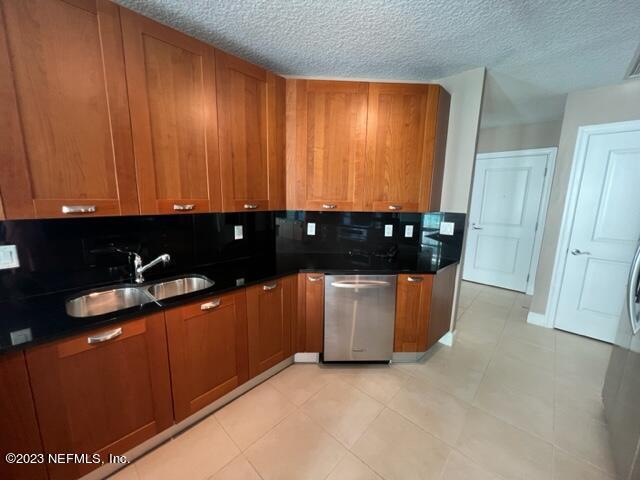 Foto del edificio - 1431 Riverplace Blvd