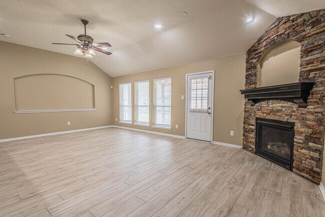 Foto del edificio - 3318 Cactus Heights Ln