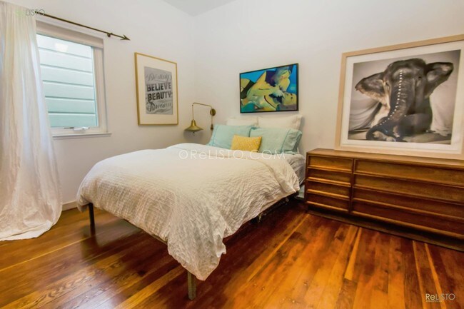 Foto del edificio - 251 San Carlos St