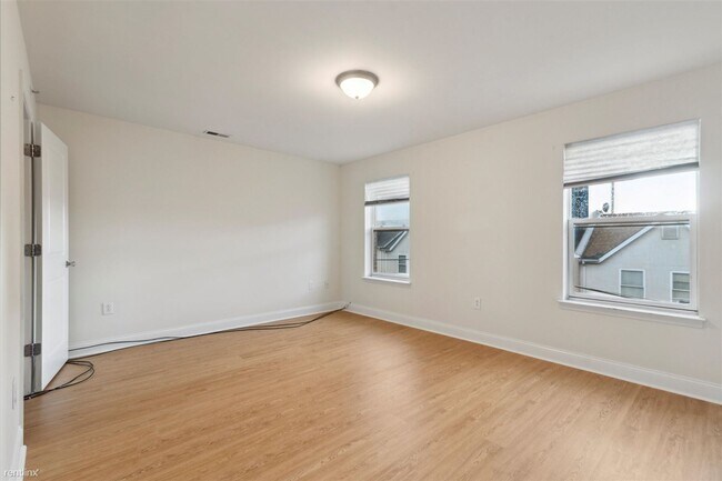 Foto del edificio - 4 br, 2 bath Duplex - 1815 N 18TH ST Unit B