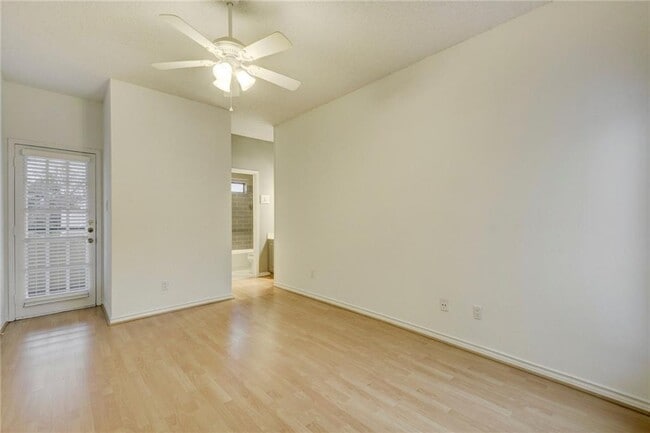 Building Photo - 3001 Cedar