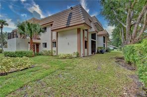 Foto del edificio - 12210 Royal Palm Blvd