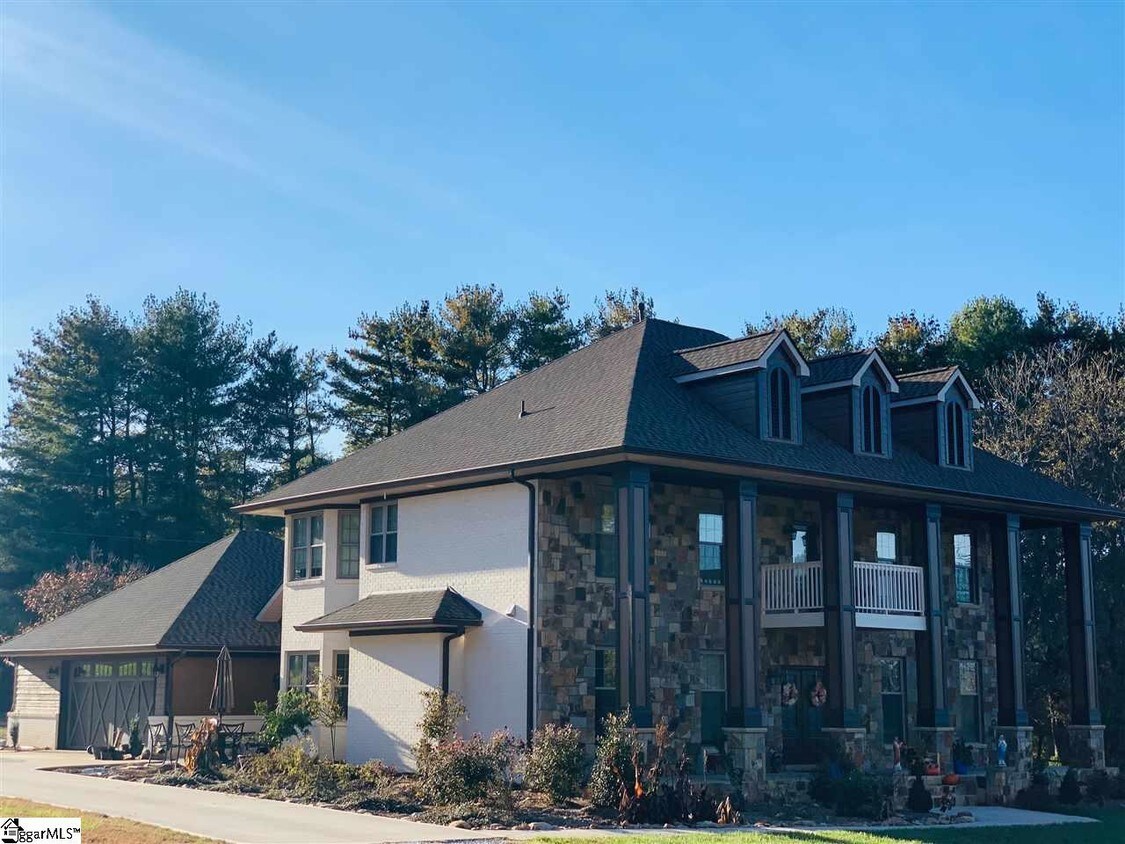 Foto principal - 141 Howell Cir
