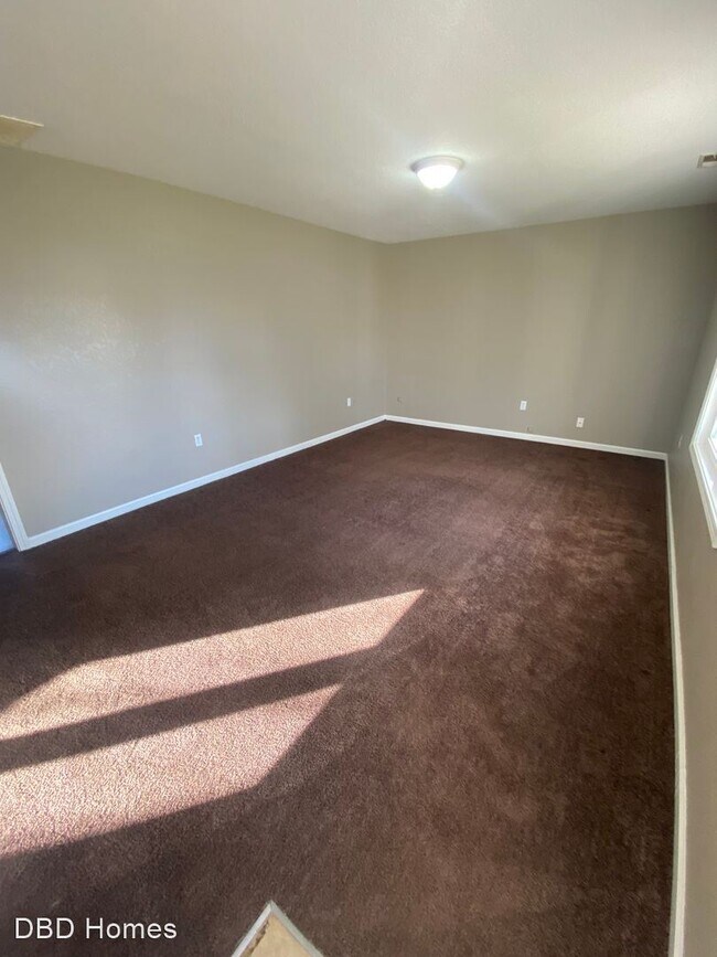 Building Photo - 3 br, 1 bath House - 4923 Webster Ave