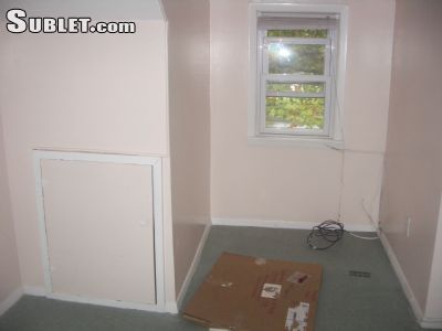 Building Photo - 352 Mill Rd