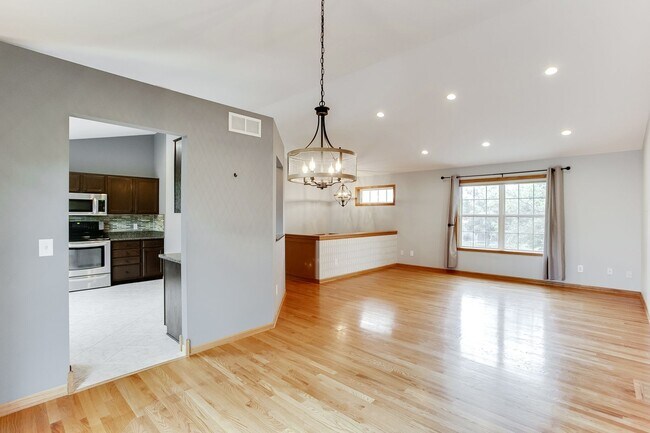 Foto del edificio - 5890 Crossandra St SE