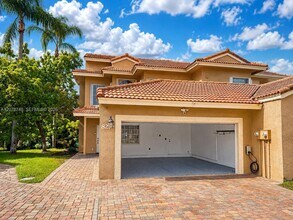Building Photo - 8210 NW 191st Ln