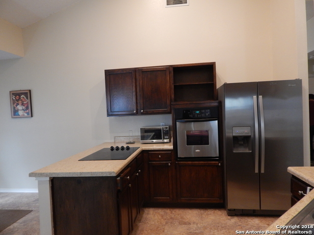 Building Photo - 9622 Silver Moon