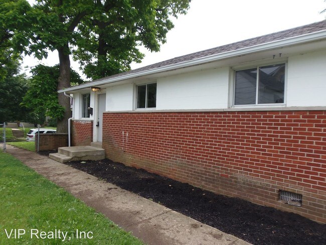 Foto del edificio - 373-379 S Burgess Ave