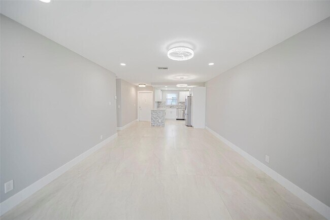 Foto del edificio - 2725 Emory Dr W