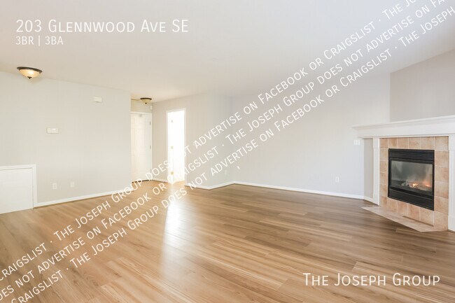 Foto del edificio - 203 Glennwood Ave SE