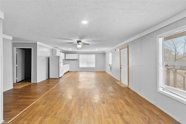 Building Photo - 31 A Jackson Rd