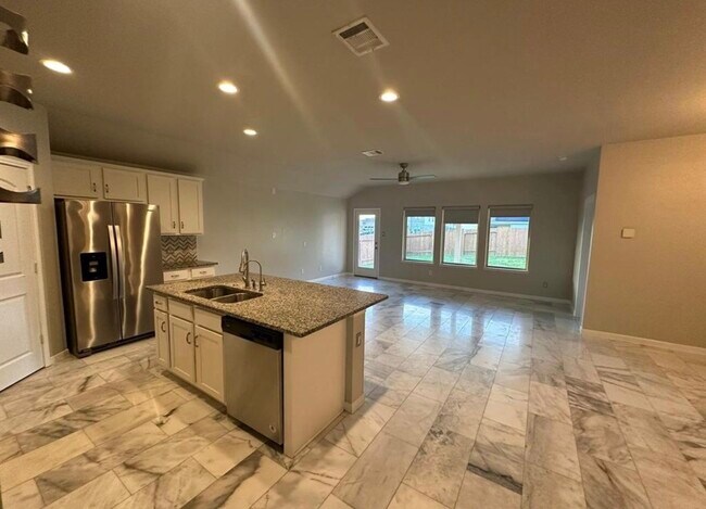 Foto del edificio - 22726 Palermo Rim Ln