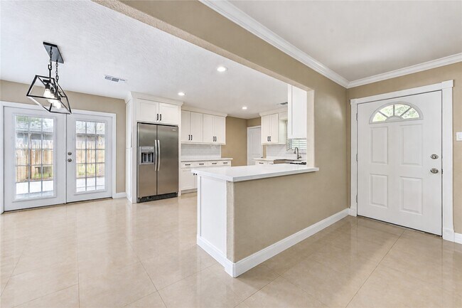 Foto del edificio - 2716 Hearne Dr