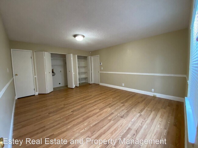 Building Photo - 3 br, 2 bath House - 553 Poppy Circle