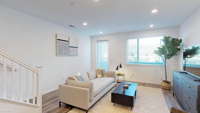 Foto del edificio - 1 br, 1 bath House - 710 Fruit Ranch loop ...