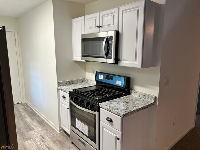Foto del edificio - 103 Bluebell Ct