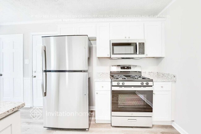 Foto del edificio - 562 Rollingwood Dr