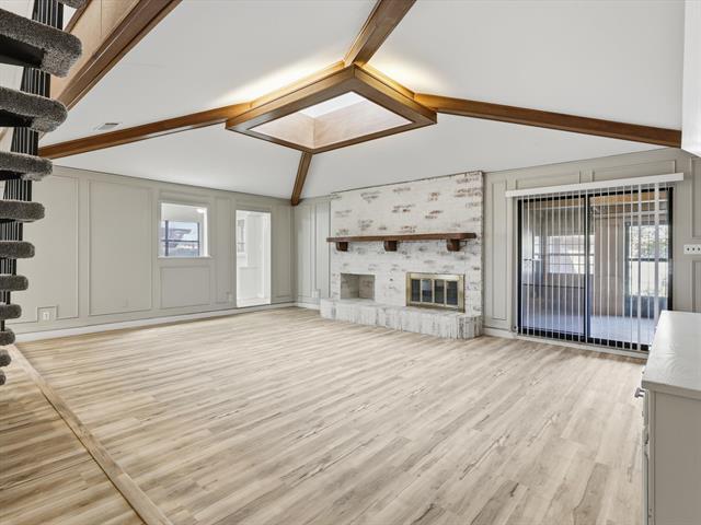 Foto del edificio - 1811 Briarcrest Ln