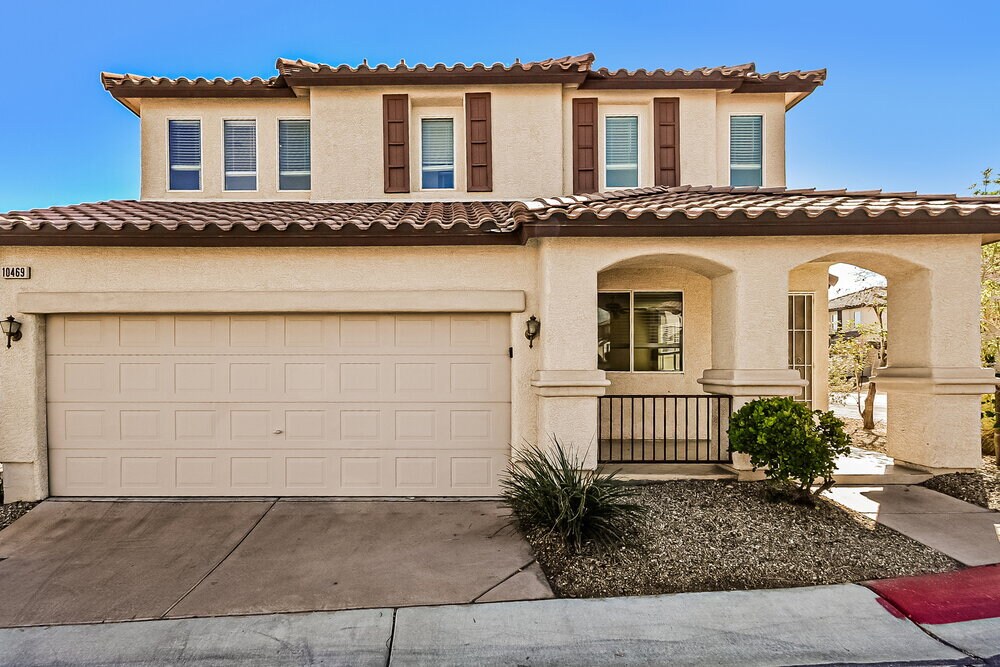 Foto principal - 10469 Armand Ave