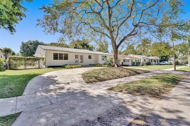 Building Photo - 1318 Jackson St