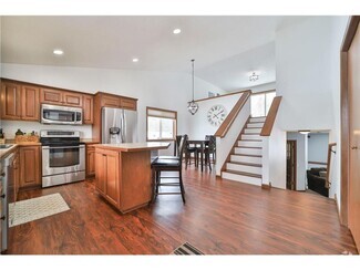 Building Photo - 14629 Grand Oaks Dr